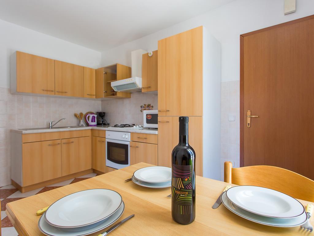 Apartments Ava Porec Exterior photo